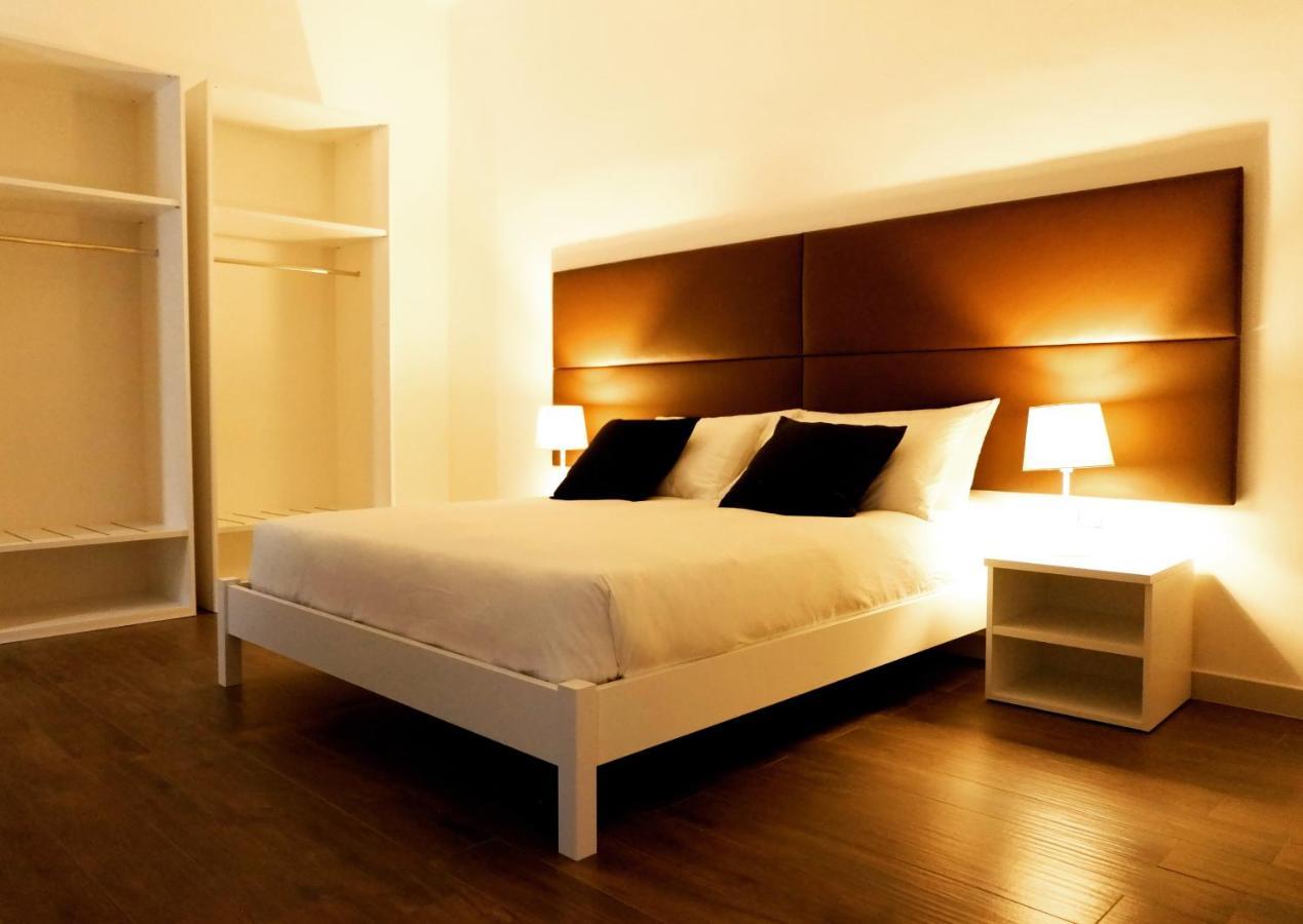Deluxe Quadruple Room,973028737:JPEG